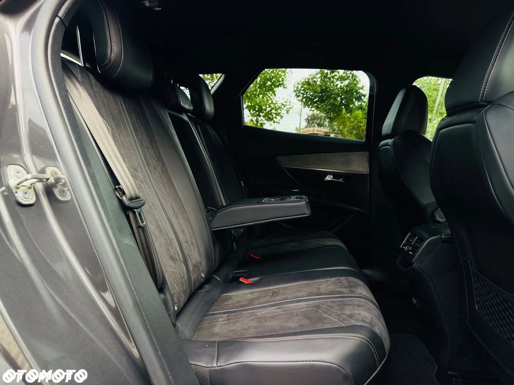 Peugeot 3008 1.5 BlueHDi GT S&S - 32