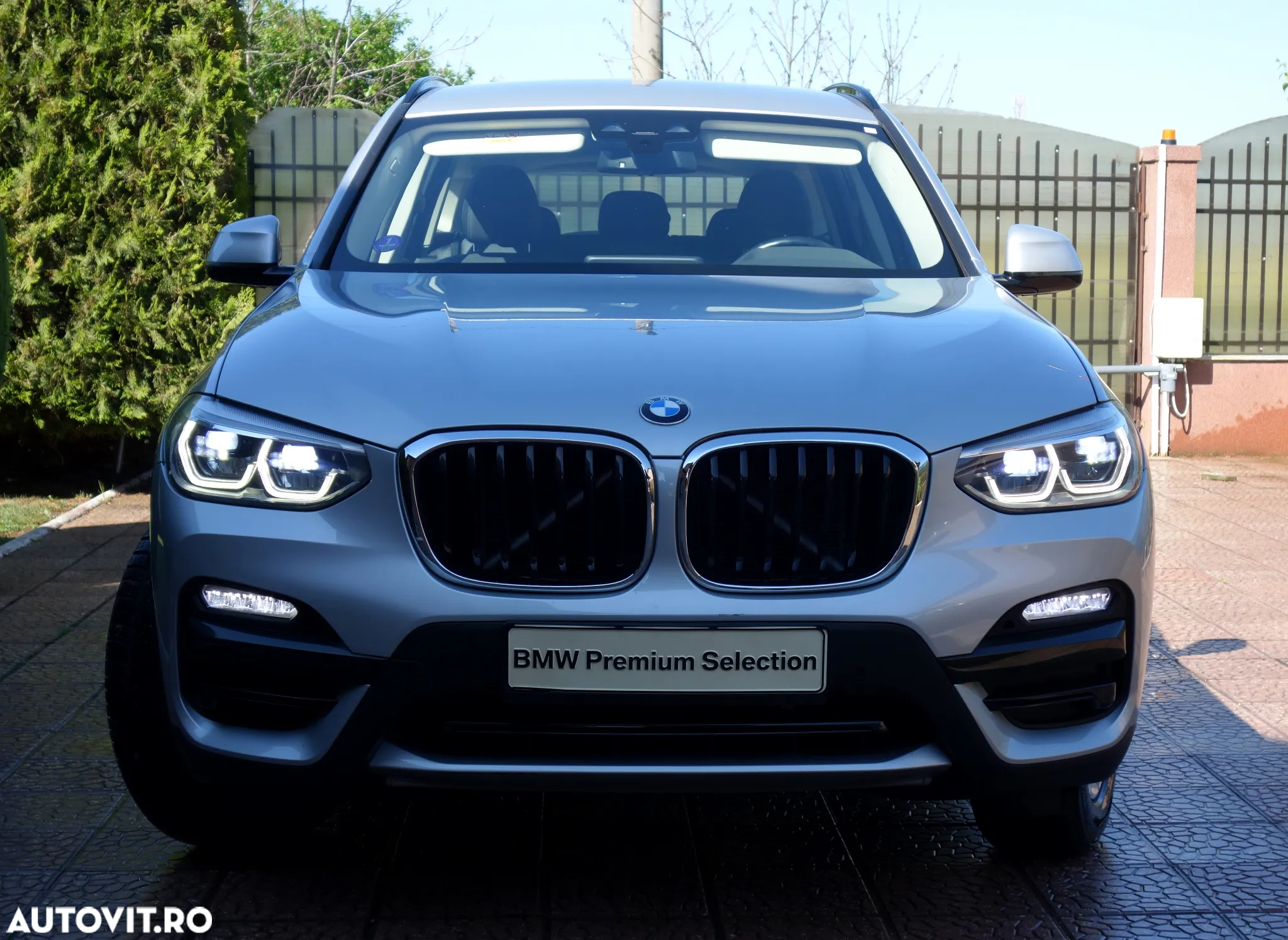 BMW X3 xDrive20i AT - 11