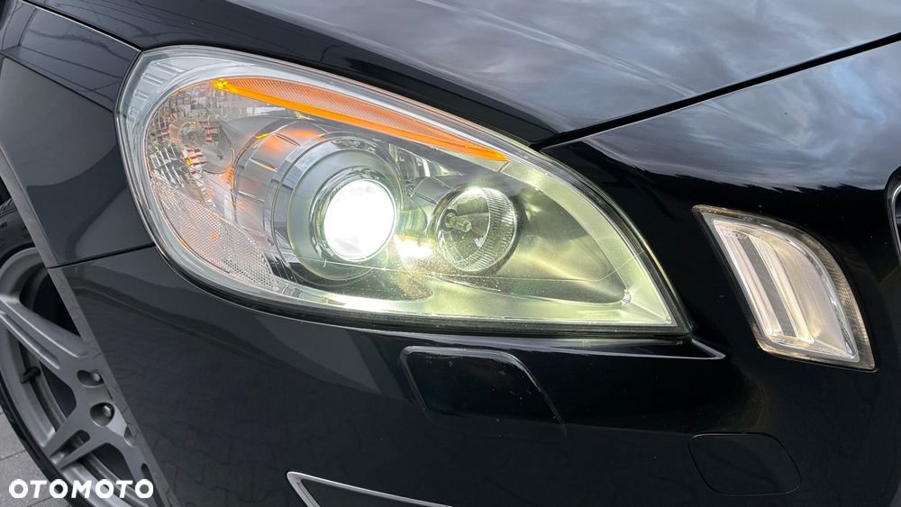 Volvo V60 T5 Summum - 20