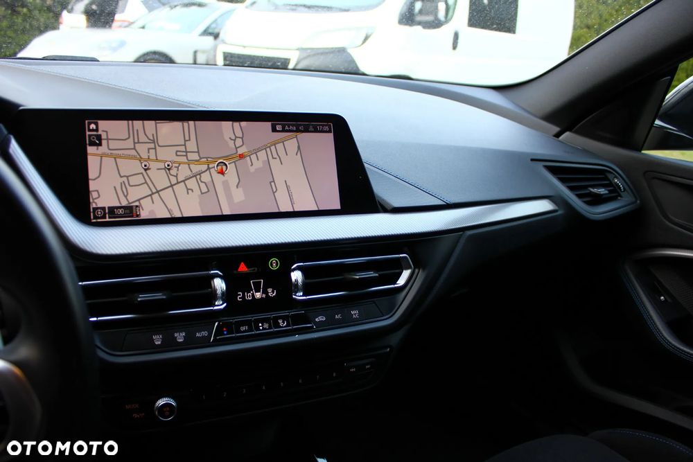 BMW Seria 2 218d M Sport sport - 27