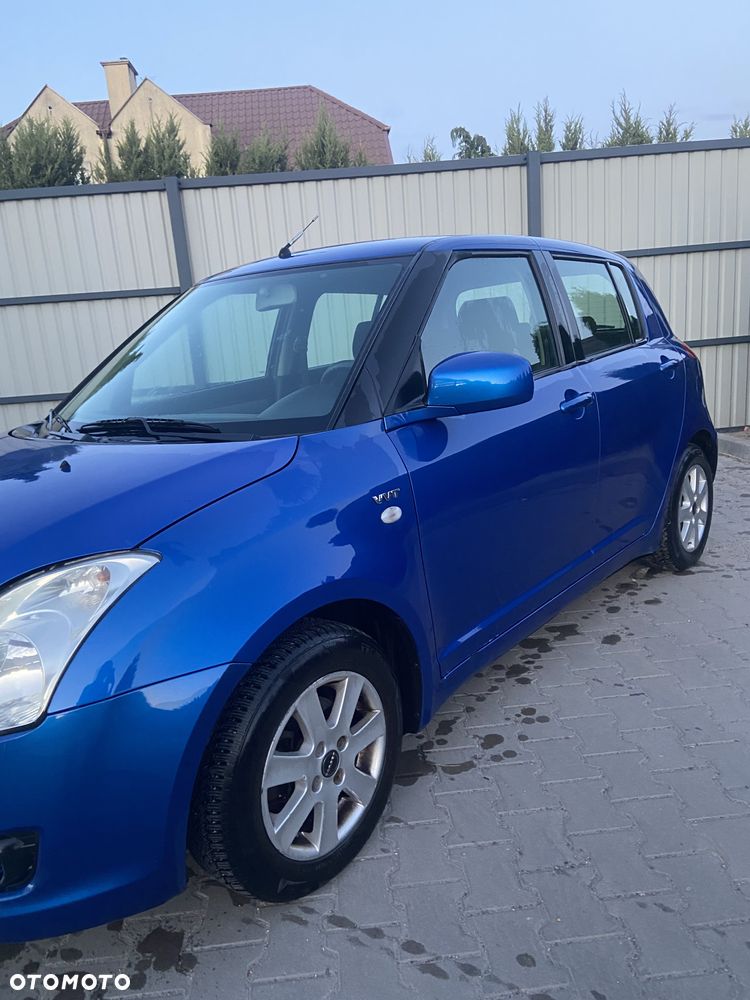 Suzuki Swift - 10