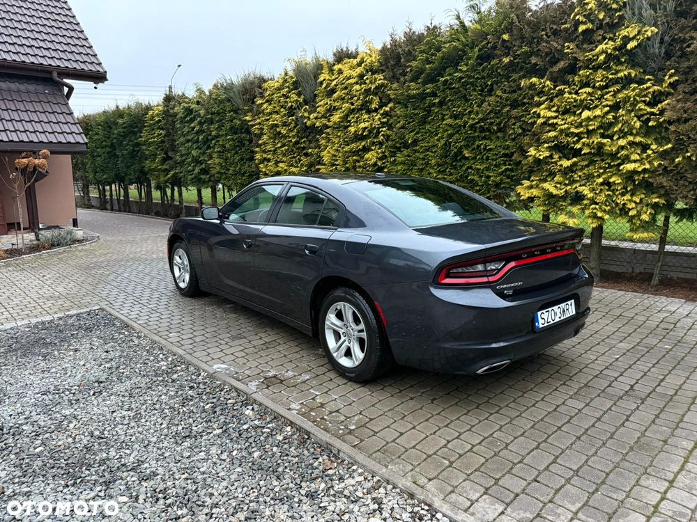 Dodge Charger - 7