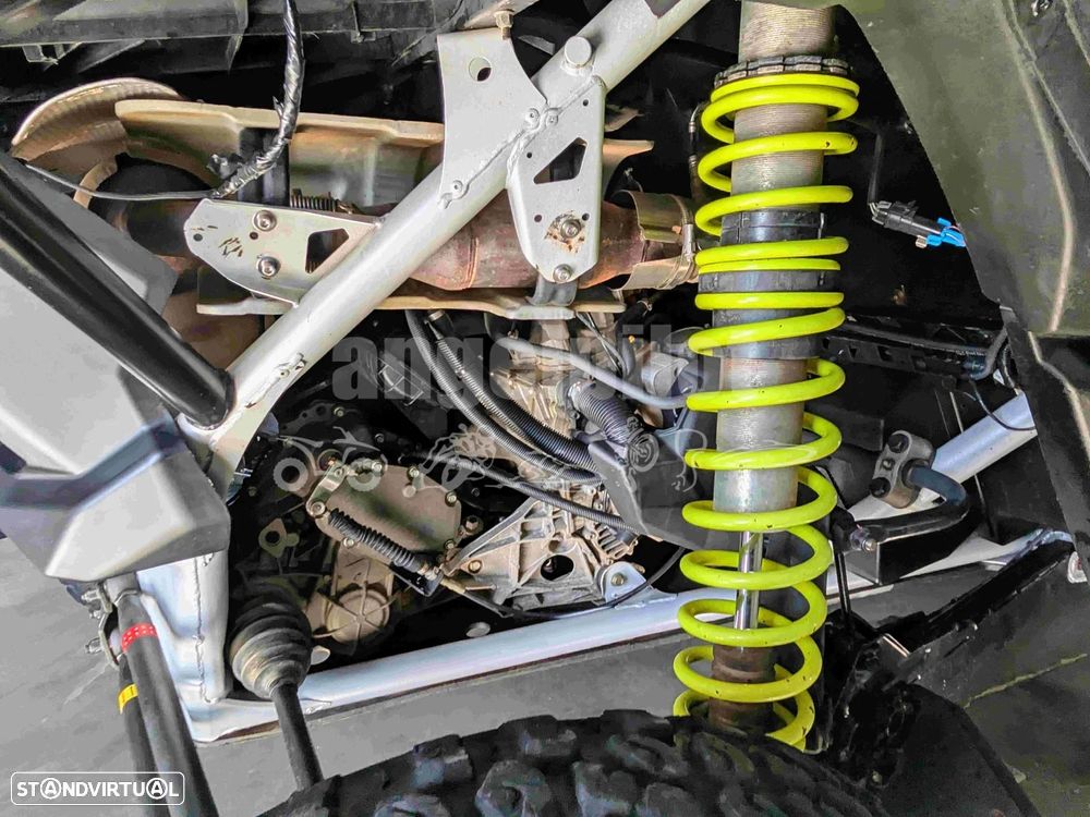 Can-Am Maverick X3 RS Turbo RR - 15