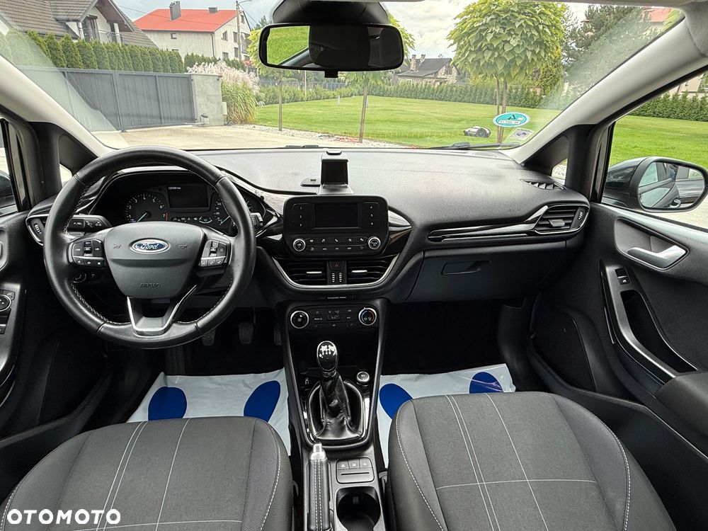 Ford Fiesta 1.1 S&S COOL&CONNECT - 18