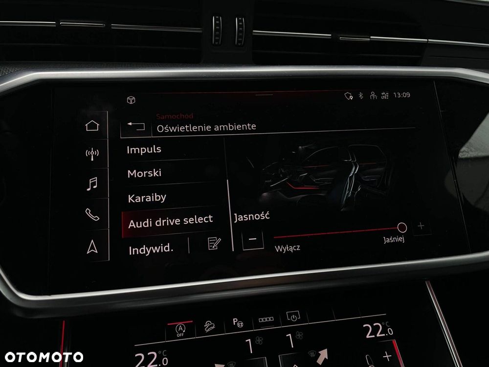 Audi A6 Allroad - 33
