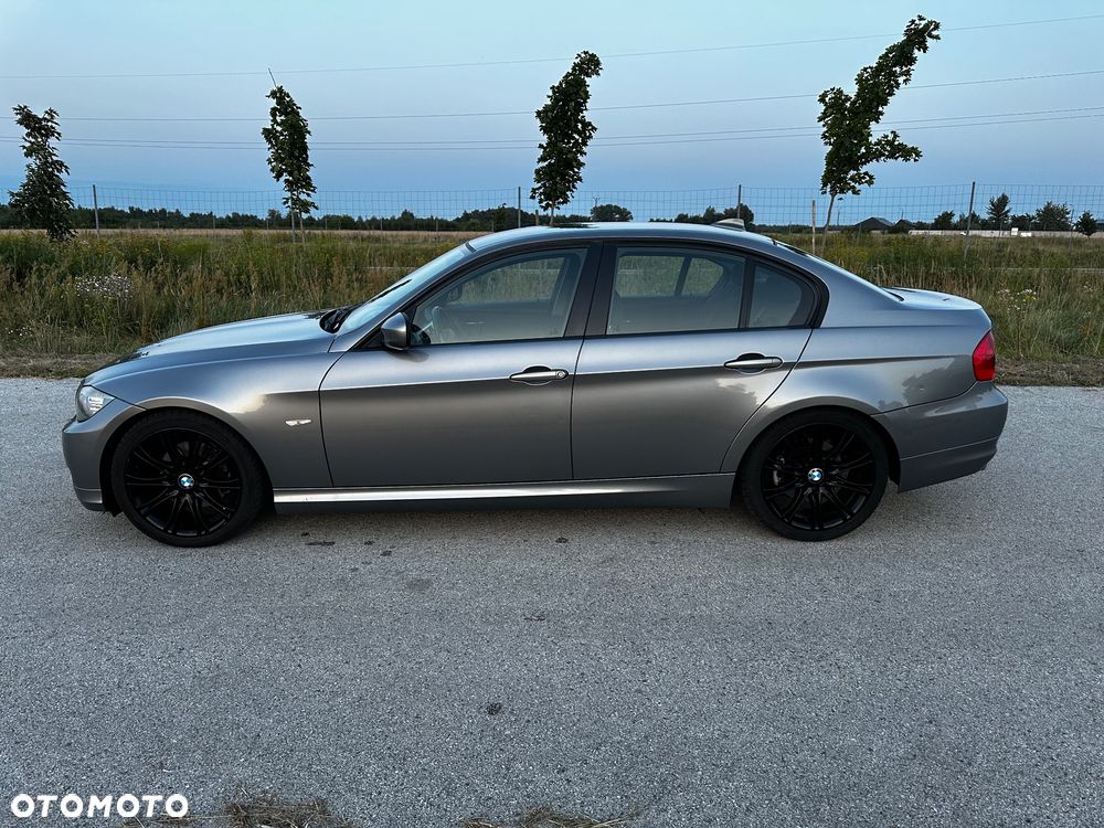 BMW Seria 3 320d Efficient Dynamics - 6
