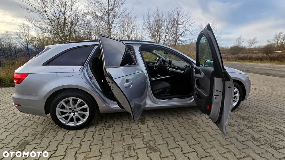 Audi A4 Avant 2.0 TDI S tronic - 14