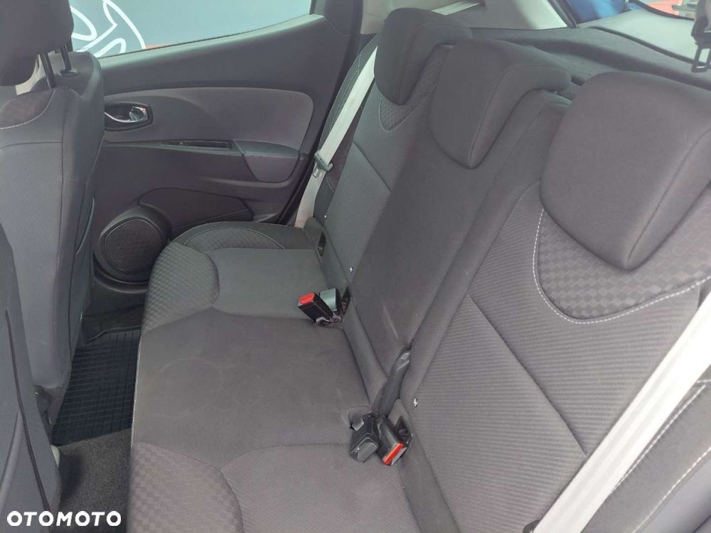 Renault Clio - 20
