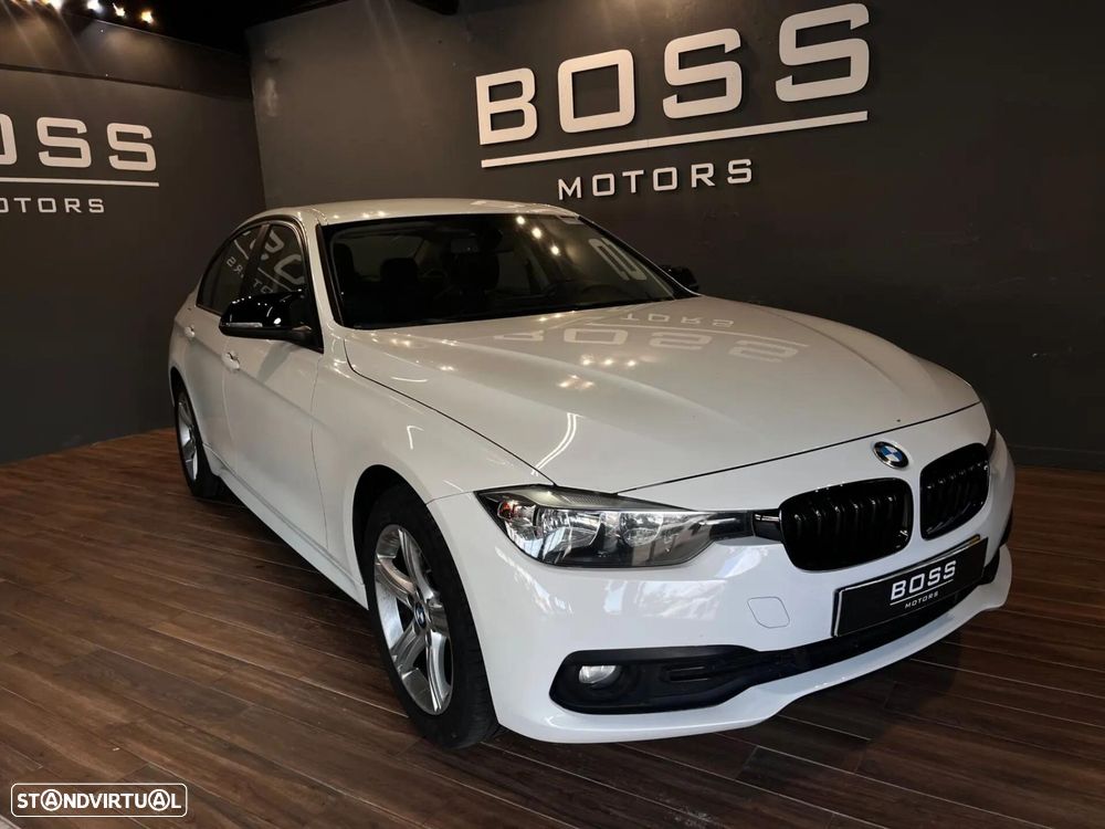 BMW 318 d Line Sport - 4