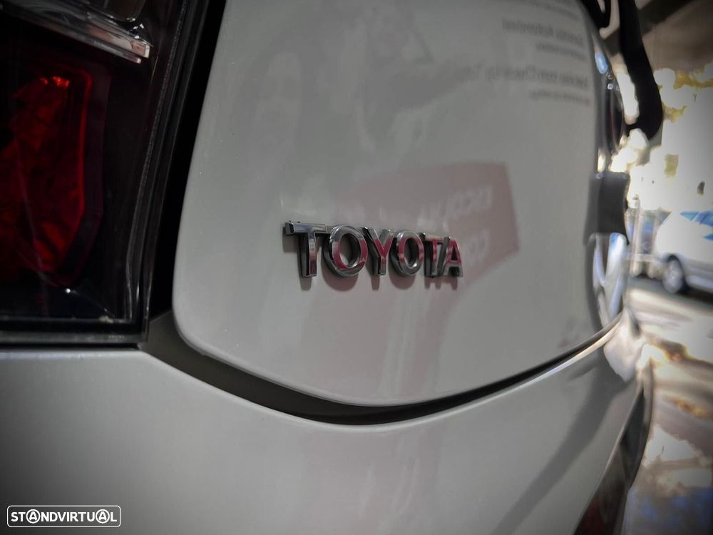 Toyota iQ 1.0 VVT-i 2 EP - 11