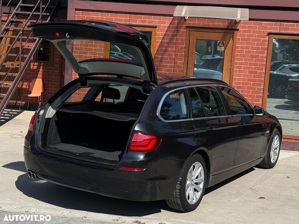 BMW Seria 5 520d - 27