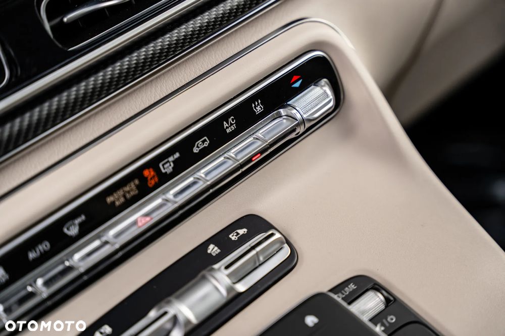 Mercedes-Benz Klasa V 300 d 4-Matic 9G-Tronic Avantgarde (d³ugi) - 28