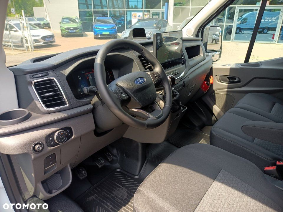 Ford Transit - 19