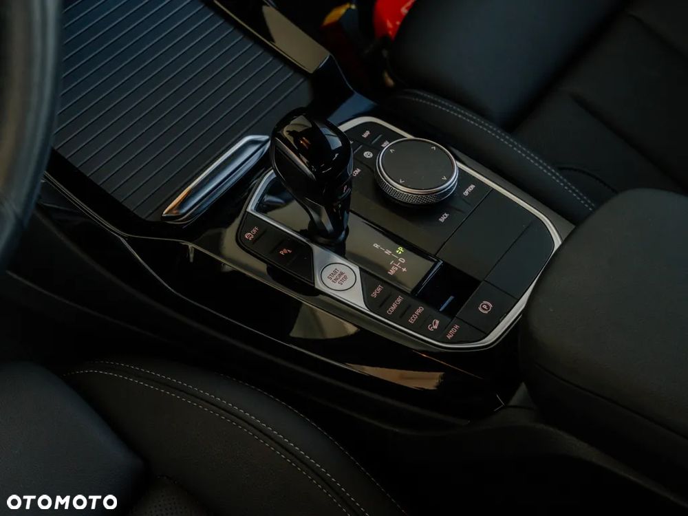 BMW X3 xDrive20i - 11