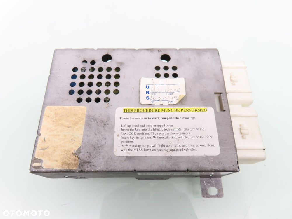 STEROWNIK CHRYSLER VOYAGER III 2.0 P04686498AE 04686498AE - 1