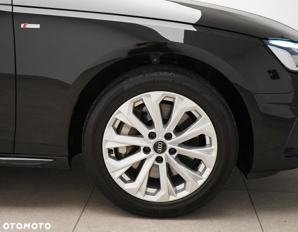 Audi A4 Avant - 11