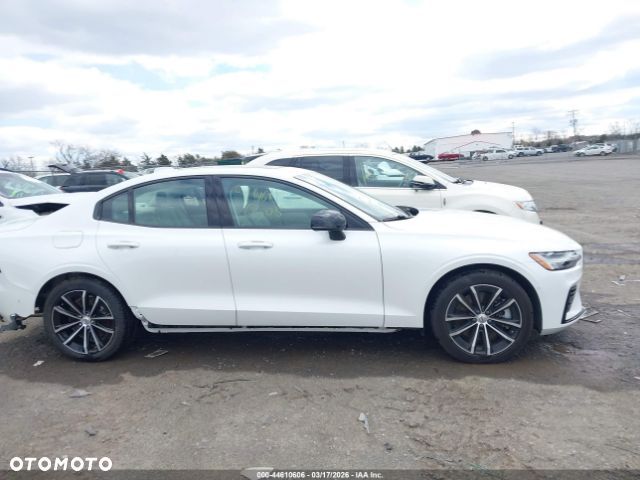 Volvo S60 T8 Recharge AWD Geartronic RDesign - 8