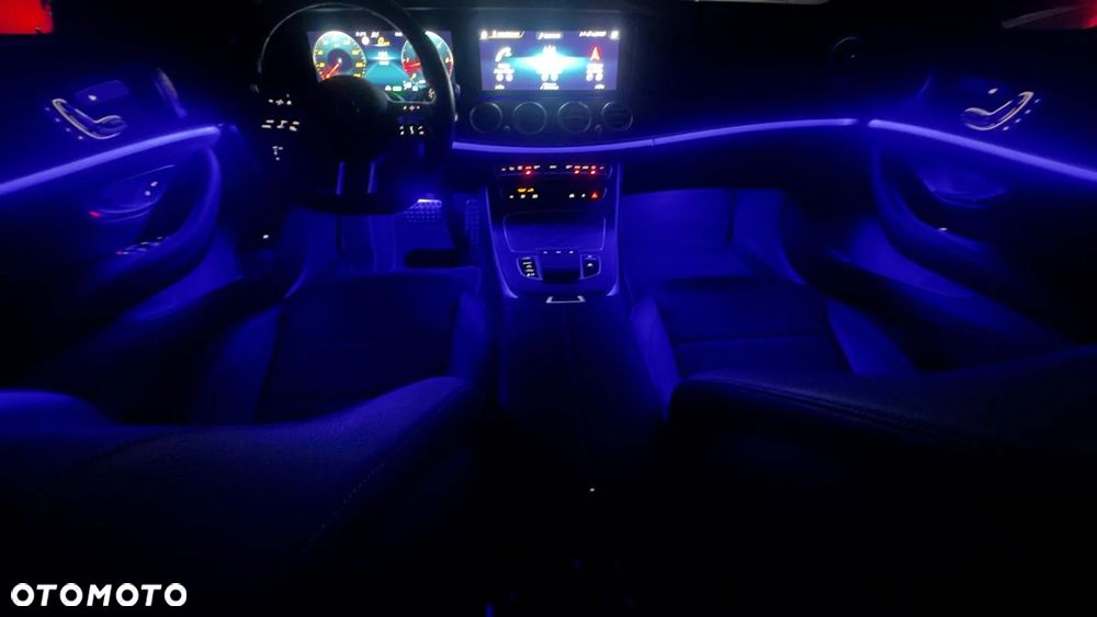 Mercedes-Benz Klasa E 300 d 4Matic 9G-TRONIC AMG Line - 17