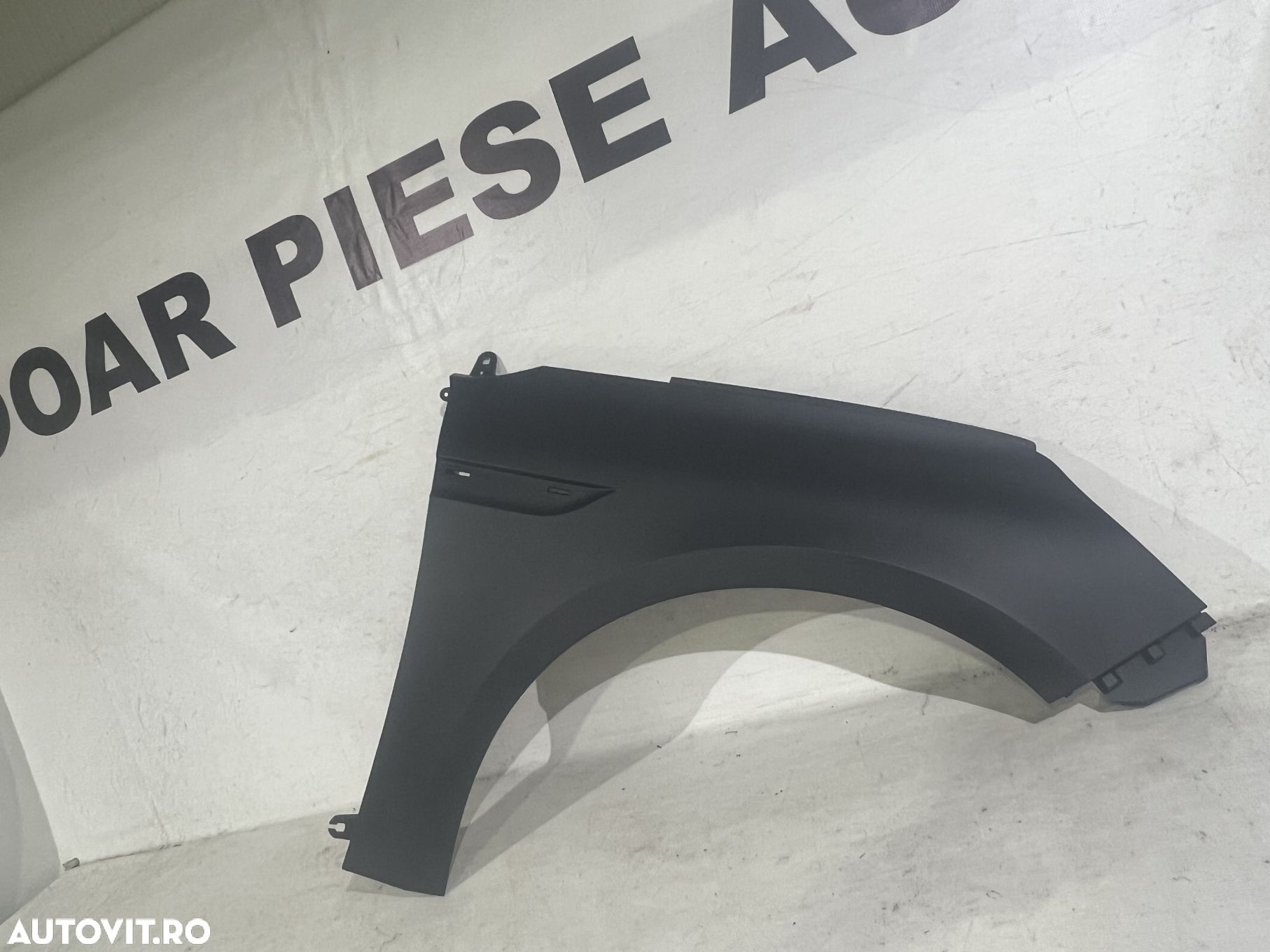Aripa dreapta, Renault Megane 4, 2016, 2017, 2018, 2019, 2020, 2021, 2022, 2023, 2024. - 1