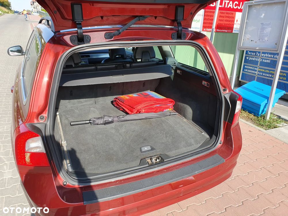 Volvo V70 DRIVe Momentum - 40