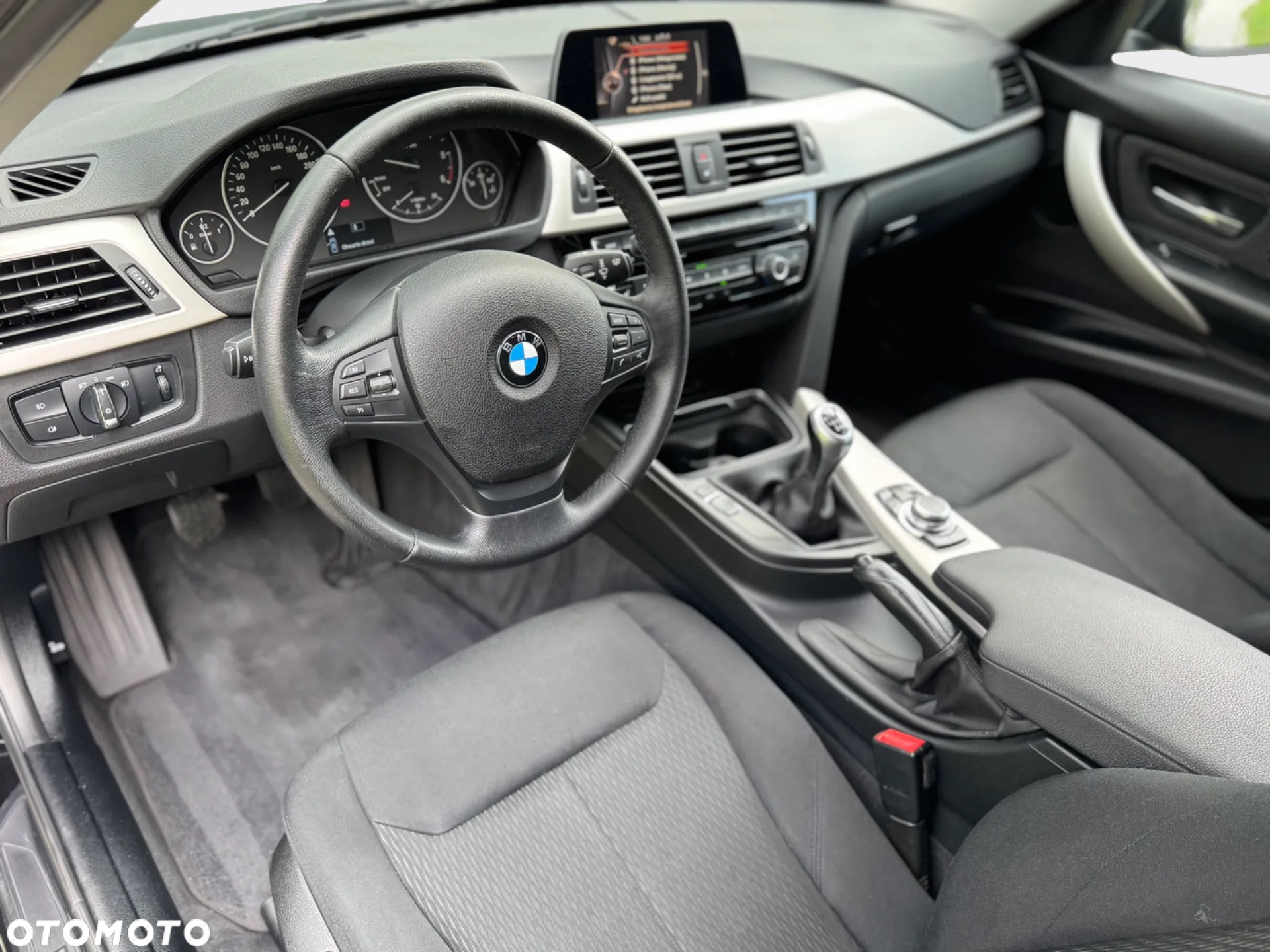 BMW Seria 3 320d - 18