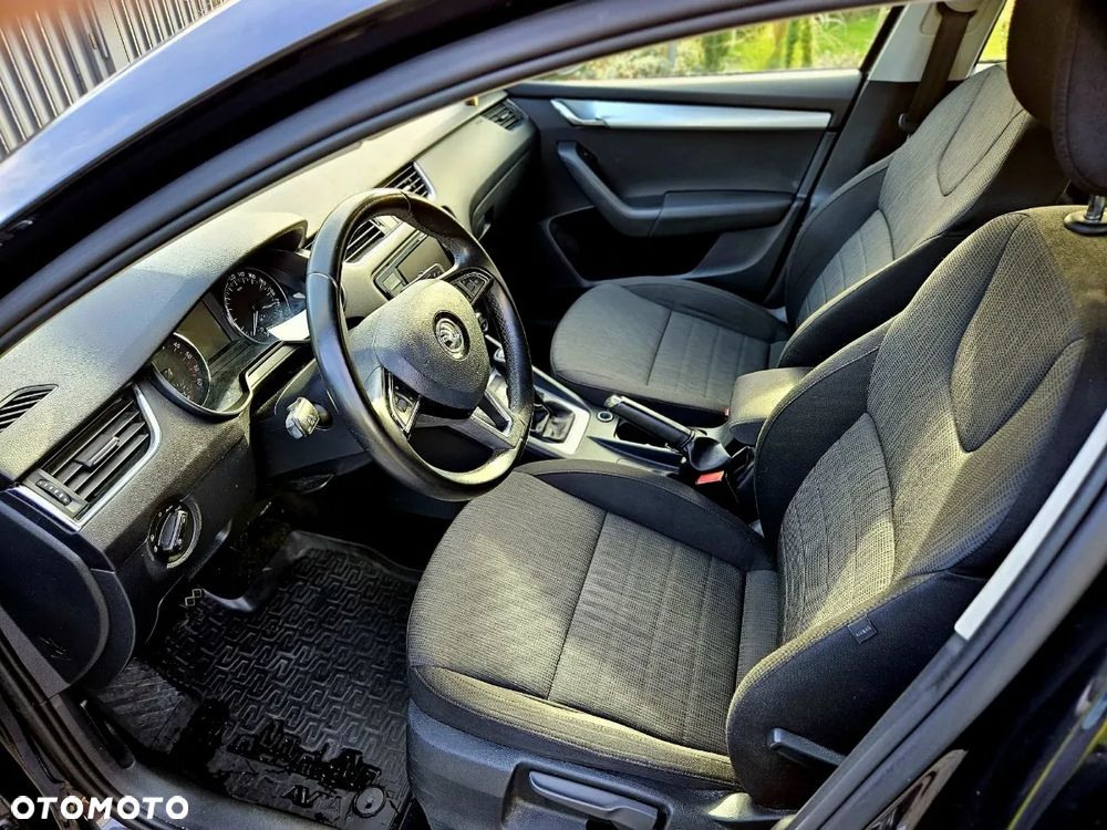 Skoda Octavia 2.0 TDI Edition - 7