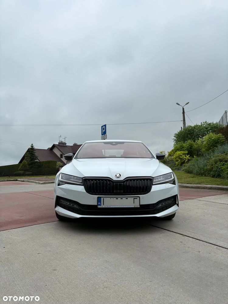 Skoda Superb 1.5 TSI Sportline DSG - 2
