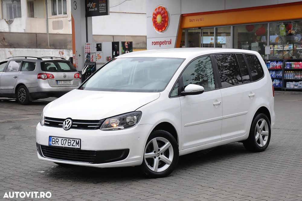 Volkswagen Touran 2.0 TDI DSG Comfortline - 2