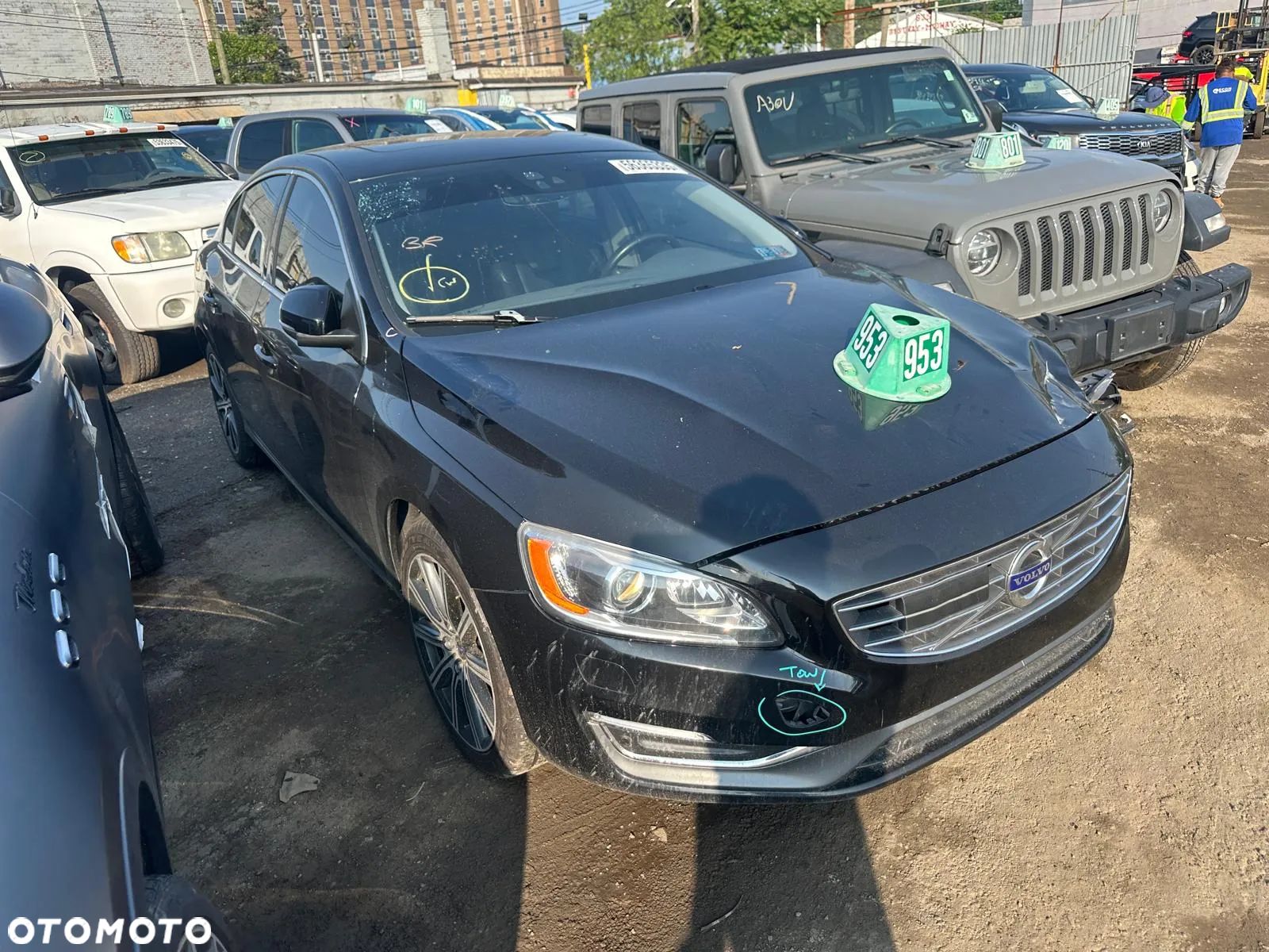Volvo S60 - 1