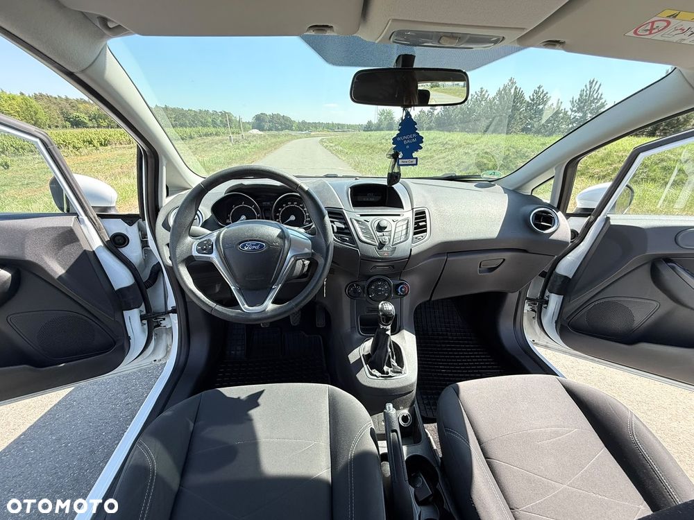 Ford Fiesta 1.5 TDCi Ambiente - 2