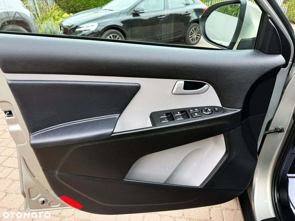 Kia Sportage 2.0 GDI 2WD Spirit - 36