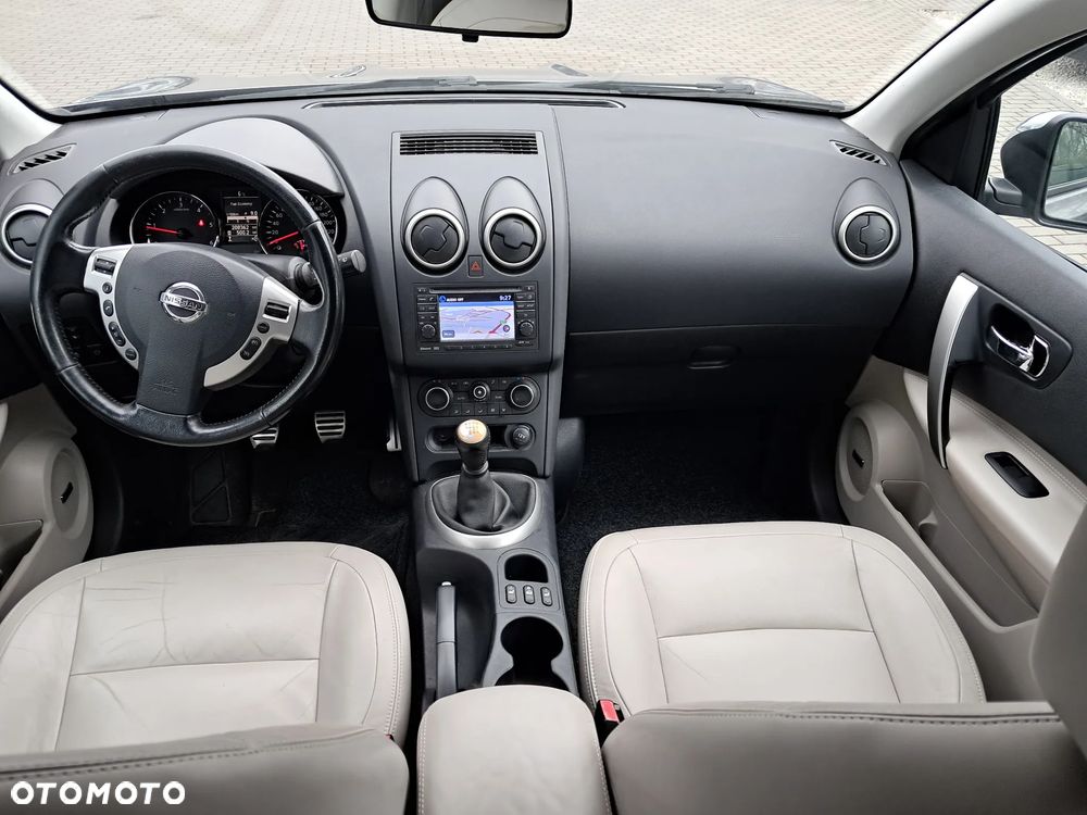 Nissan Qashqai 1.6 dCi DPF tekna - 7