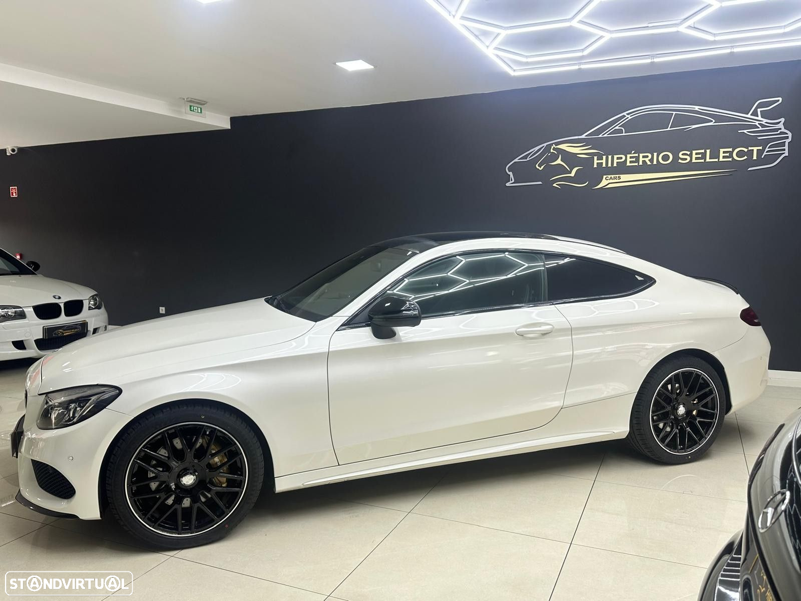 Mercedes-Benz C 250 d Coupe 9G-TRONIC AMG Line - 3
