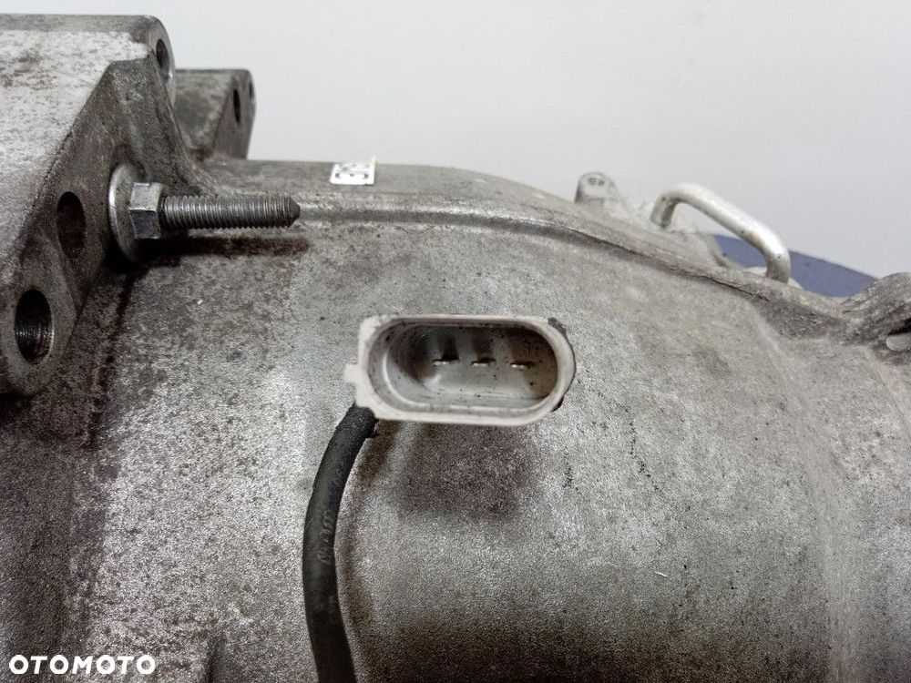 AUDI A8 D3 3.0 TDI 233KM SKRZYNIA AUTOMATYCZNA JNL - 9