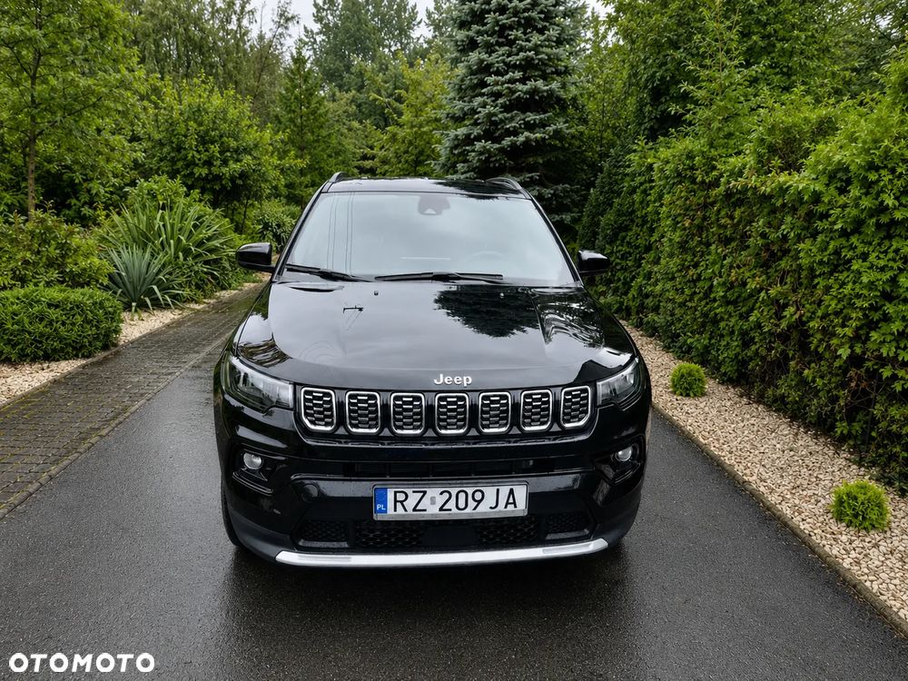 Jeep Compass - 4