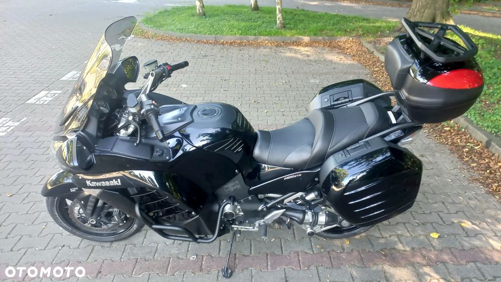 Kawasaki GTR - 1