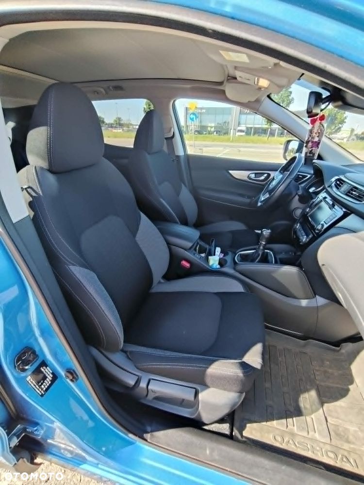 Nissan Qashqai 1.3 DIG-T N-Connecta - 11