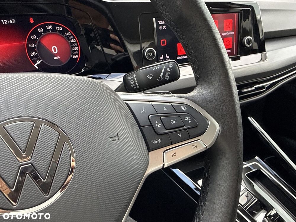 Volkswagen Golf - 15