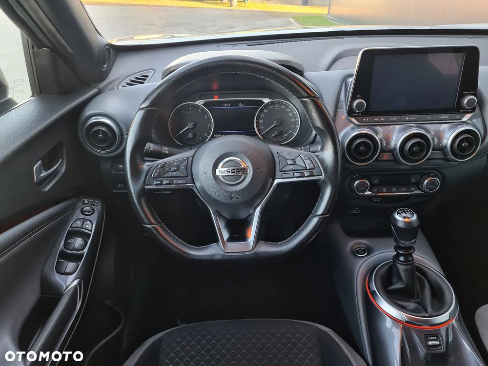 Nissan Juke 1.0 DIG-T N-Connecta - 9