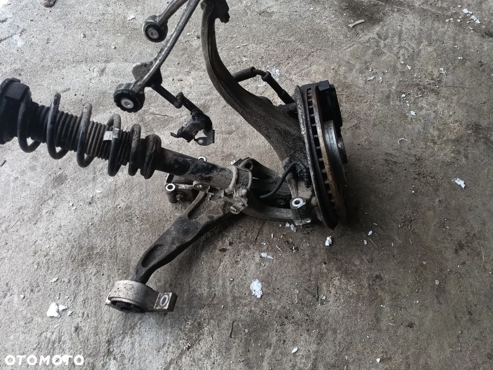 Volvo S90 II V90 II Zwrotnica Wahacz Amortyzator Prawy 31882228 - 3