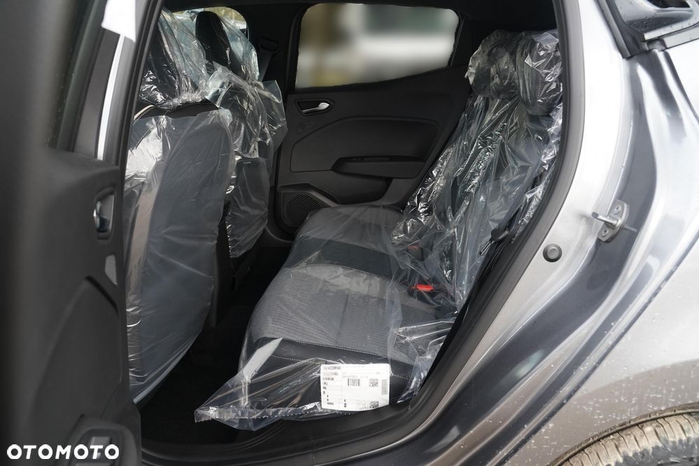 Renault Clio 1.0 TCe Techno - 9