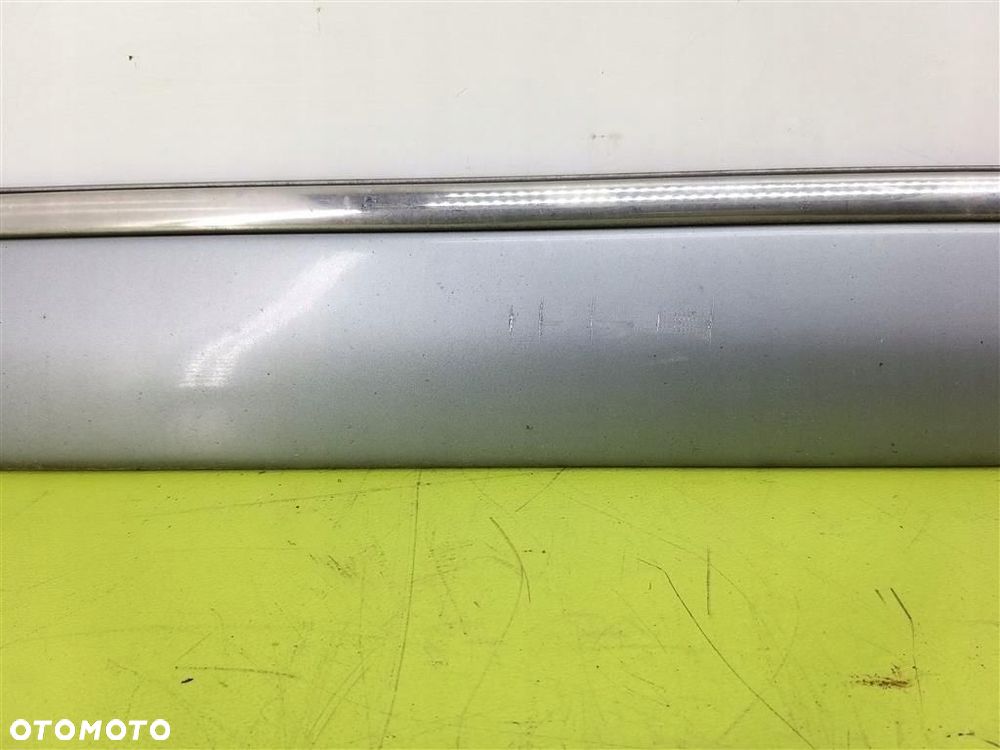 Listwy drzwi błotników komplet Mercedes E-klasa W210 1995-2002  LAK":744 - 2