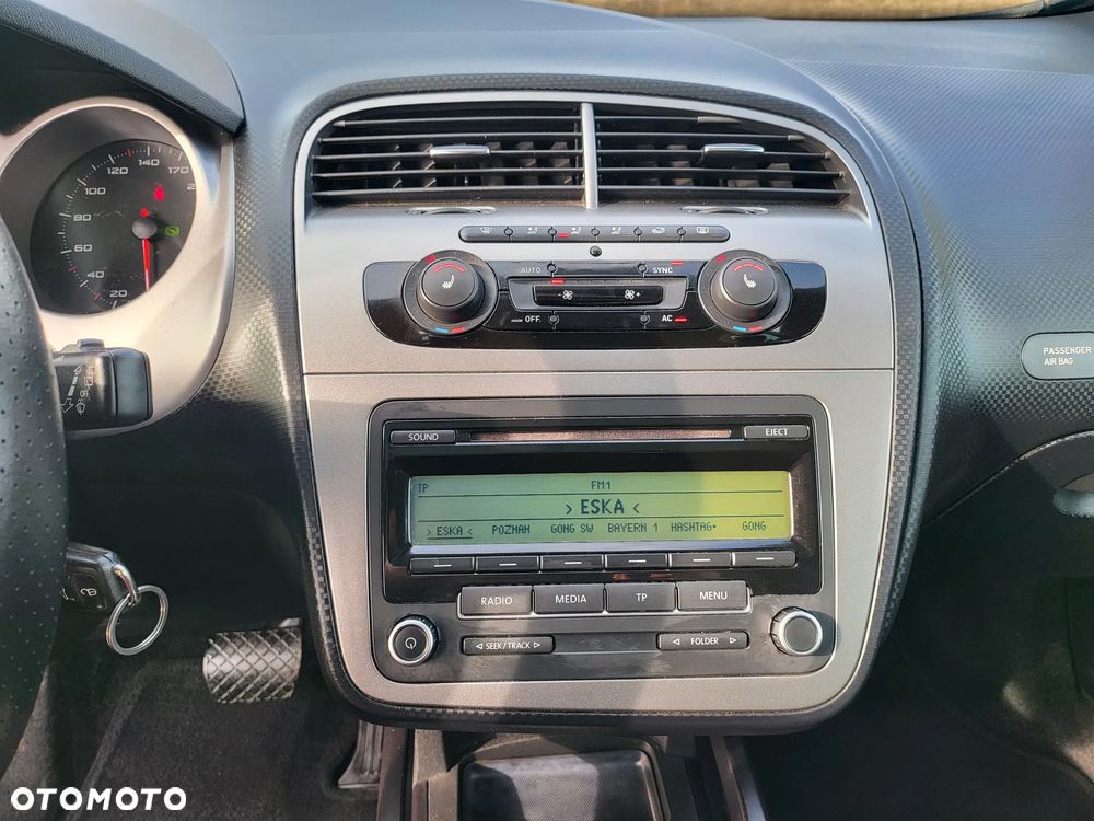 Seat Altea XL 1.6 TDI DPF CR DSG Style Copa - 26