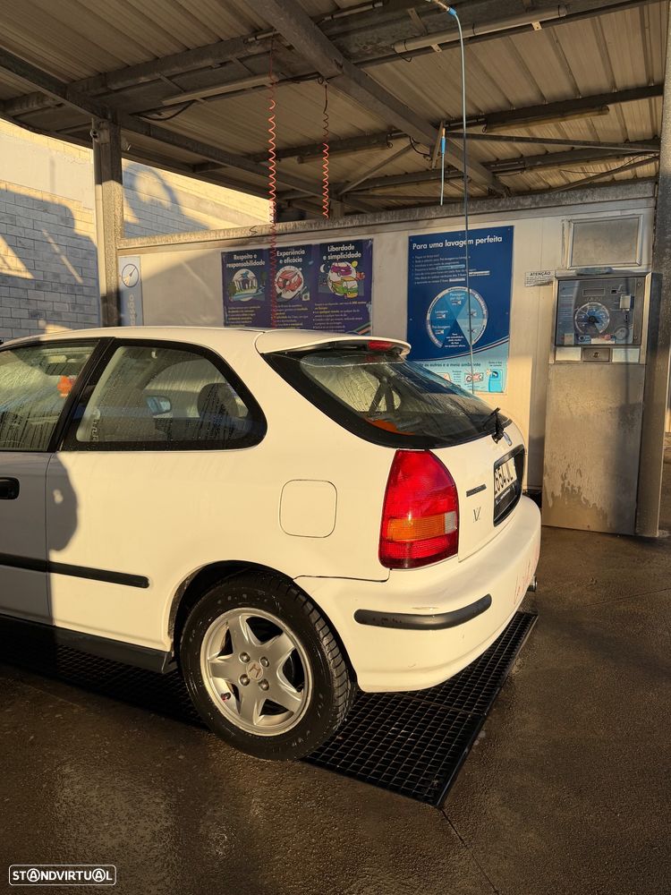 Honda Civic 1.4i S - 4