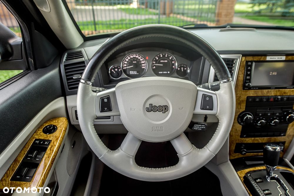 Jeep Grand Cherokee 4.7 4x4 Limited - 19