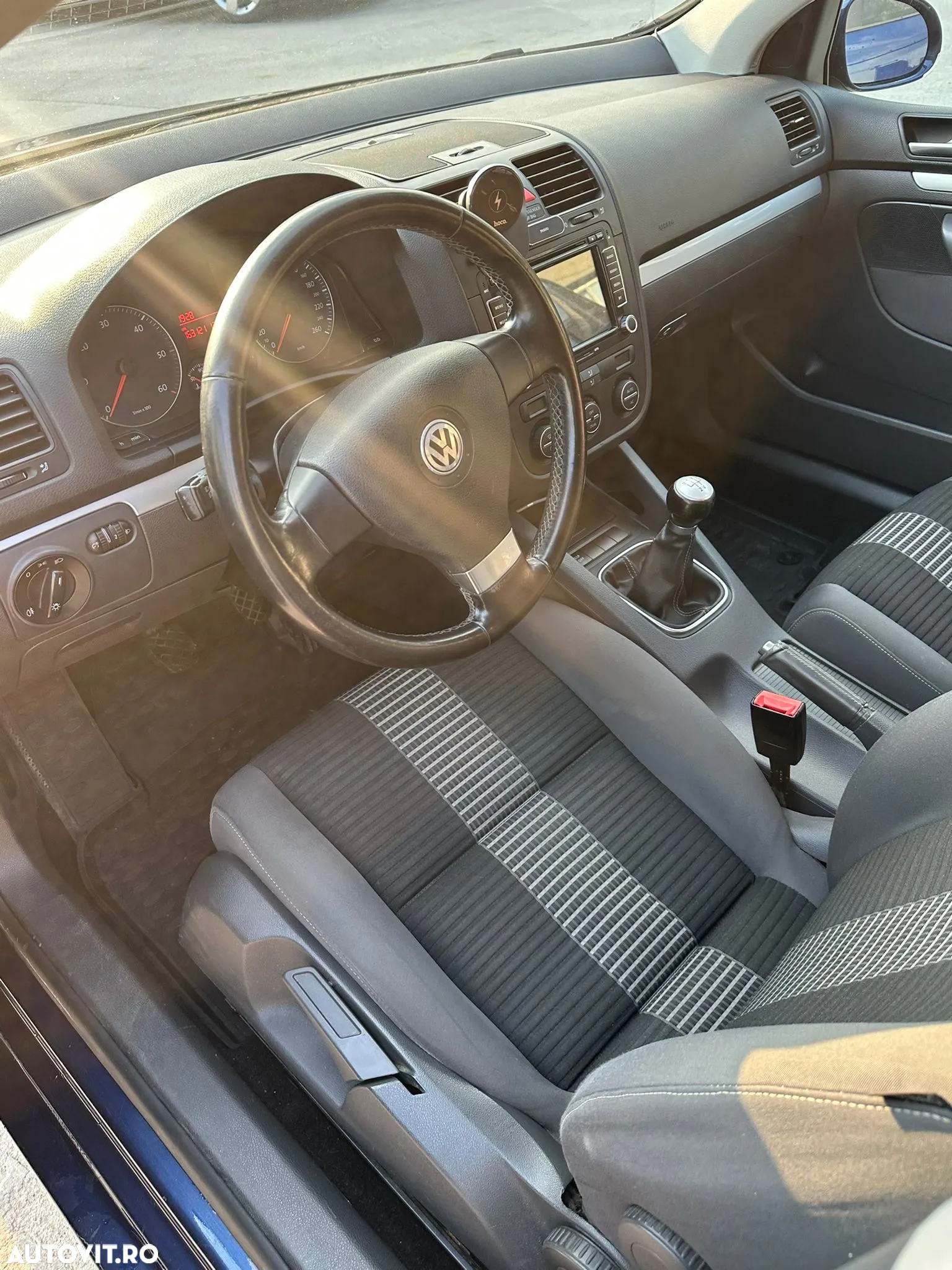 Volkswagen Golf 1.9 TDI Trendline - 12