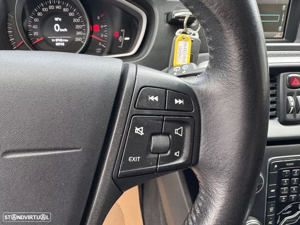 Volvo V40 2.0 D2 Momentum - 28
