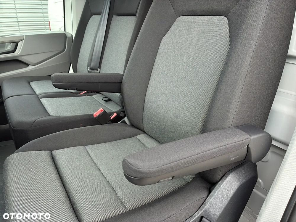 Volkswagen Crafter 50 Skrzyniowy/DMC=3,5t, 2.0 TDI 163 KM r. o. 4490mm - 23