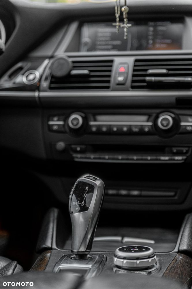BMW X6 xDrive35i M Sport Edition - 30