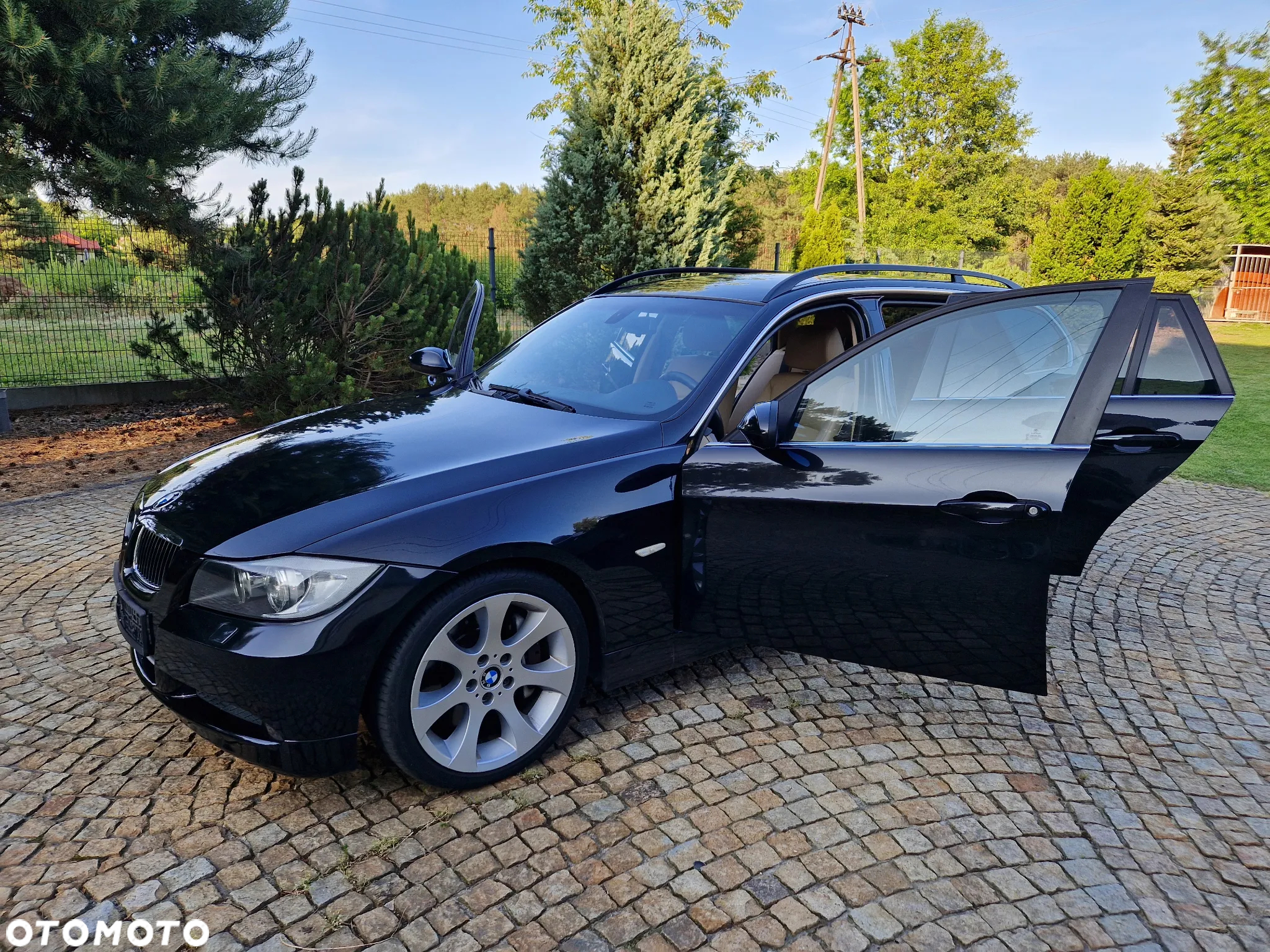 BMW Seria 3 335d DPF Touring - 12